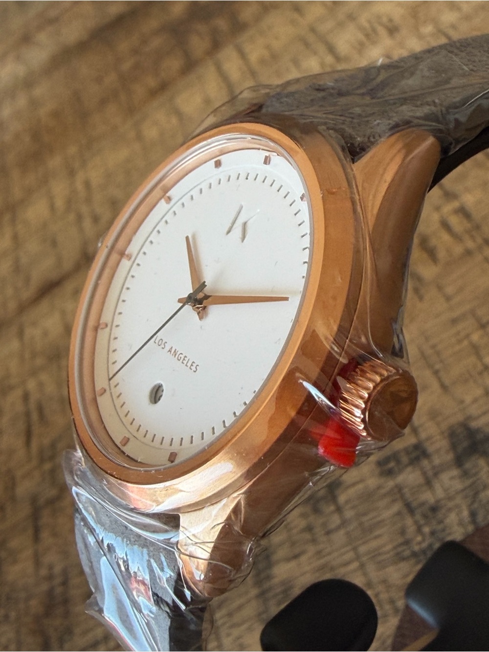 NEW MVMT Rose Gold Watch w/ Grey Leather Strap + Box & Papers - Picture 4 of 8